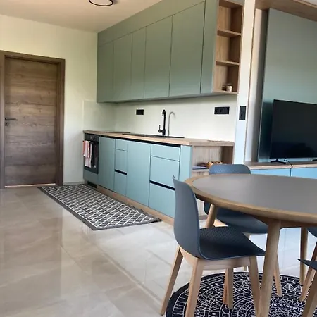 Horsky Cerny Dul Apartment *